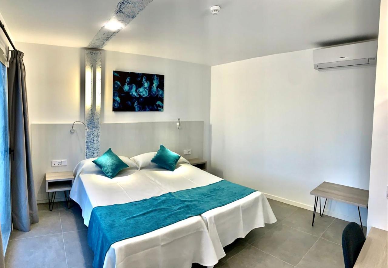 Hotel Brisa - Adults Only Sant Antoni de Portmany Екстериор снимка