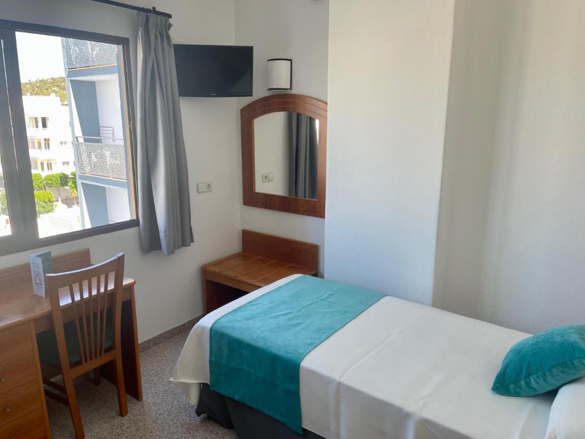 Hotel Brisa - Adults Only Sant Antoni de Portmany Екстериор снимка
