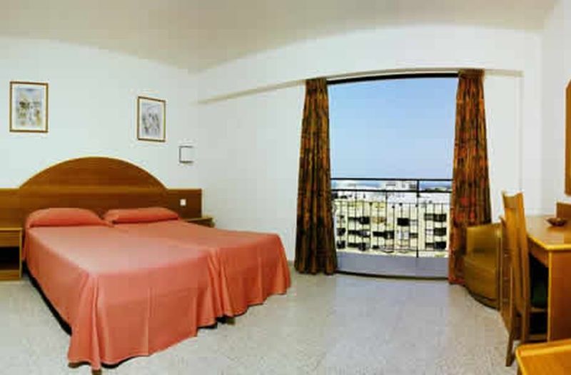 Hotel Brisa - Adults Only Sant Antoni de Portmany Екстериор снимка