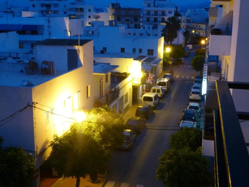 Hotel Brisa - Adults Only Sant Antoni de Portmany Екстериор снимка
