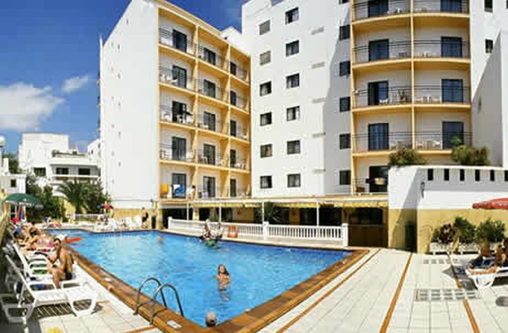 Hotel Brisa - Adults Only Sant Antoni de Portmany Екстериор снимка